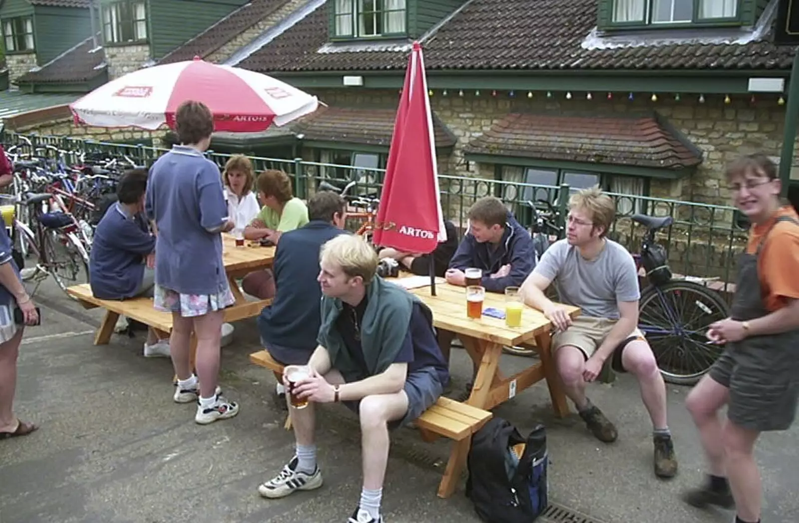 Suey gets caught out by being in a photo, from The BSCC Annual Bike Ride, Marquess of Exeter, Oakham, Rutland - 12th May 2001