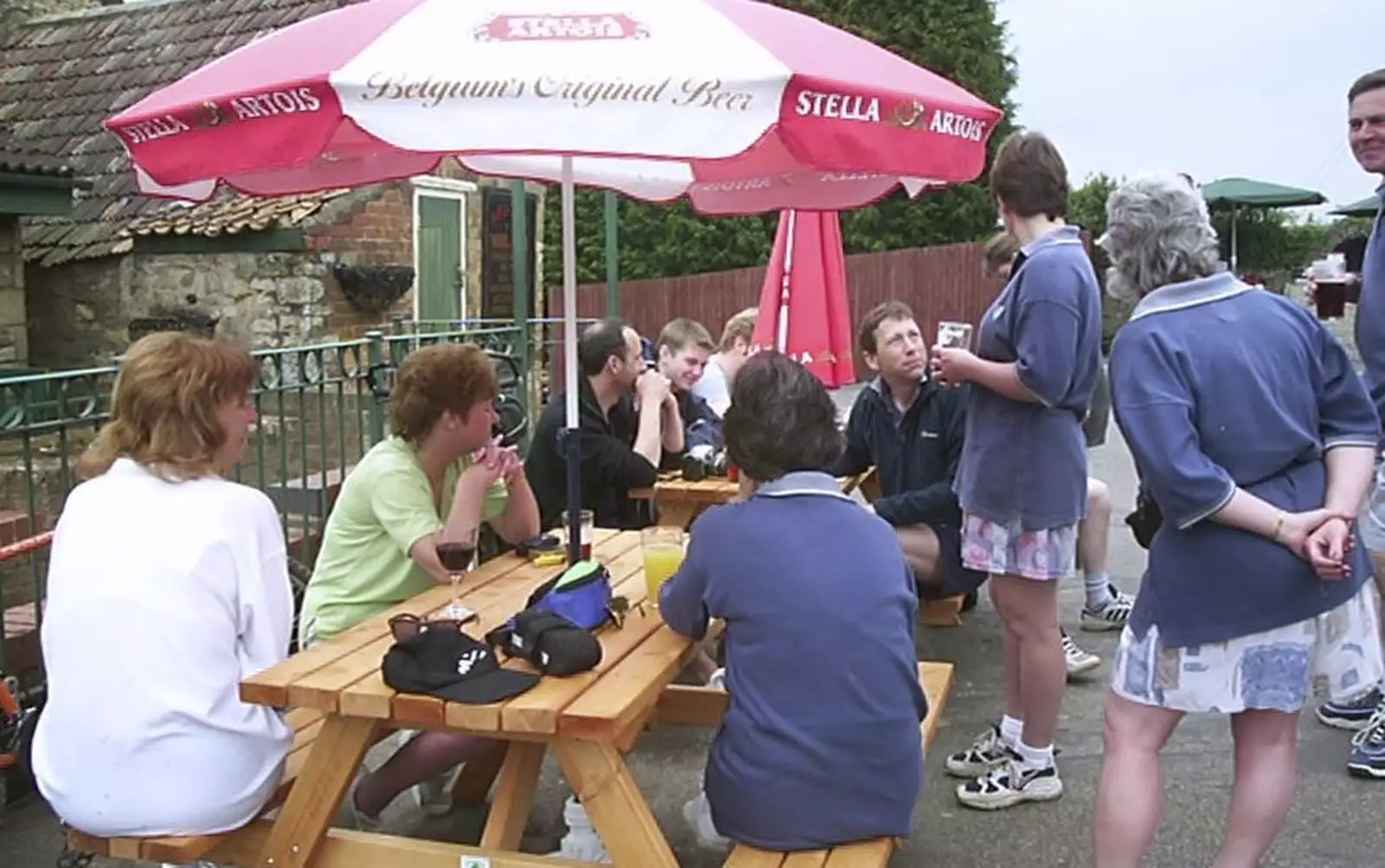 More club mingling, from The BSCC Annual Bike Ride, Marquess of Exeter, Oakham, Rutland - 12th May 2001