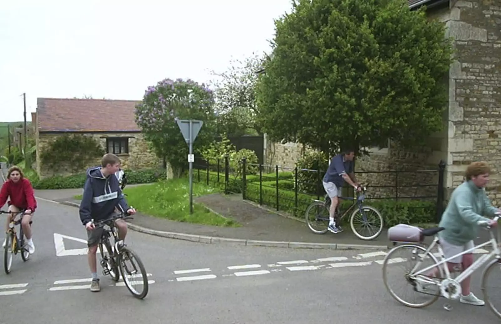 Waiting at a junction, from The BSCC Annual Bike Ride, Marquess of Exeter, Oakham, Rutland - 12th May 2001