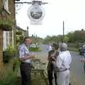 Alan looks over, The BSCC Annual Bike Ride, Marquess of Exeter, Oakham, Rutland - 12th May 2001