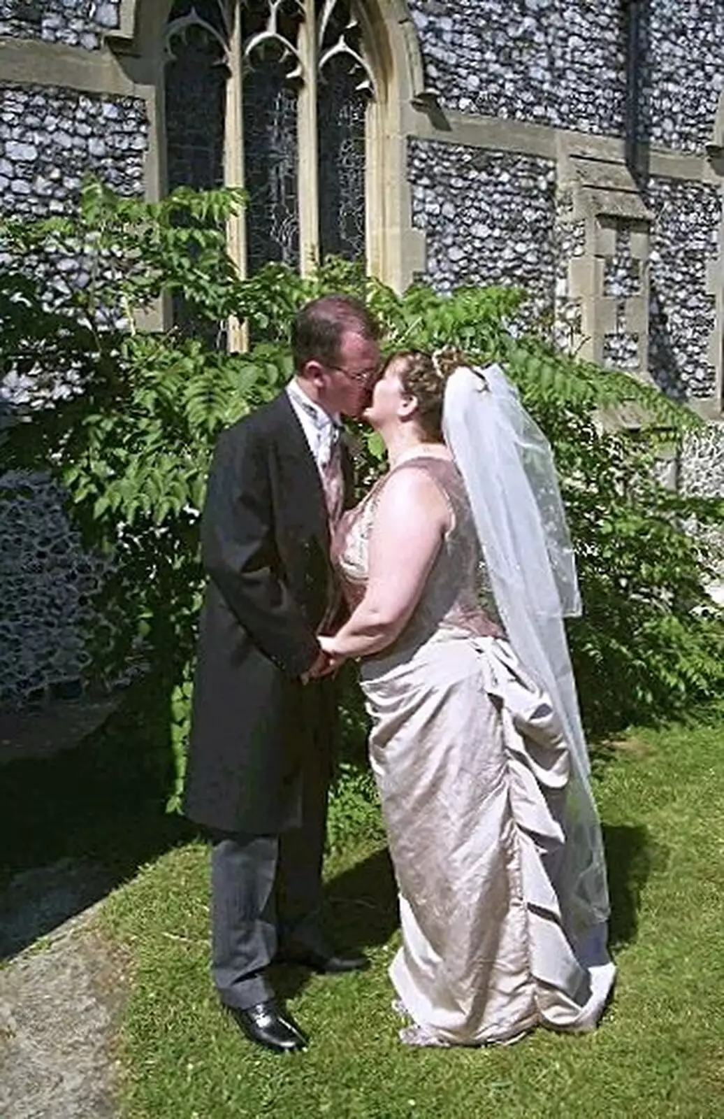 Time for a wedding snog, from Phil and Lisa's Wedding, Woolverston Hall, Ipswich, Suffolk - 1st July 2001