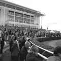 More racing crowds, 3G Lab Goes to the Races, Newmarket, Suffolk - 15th July 2001