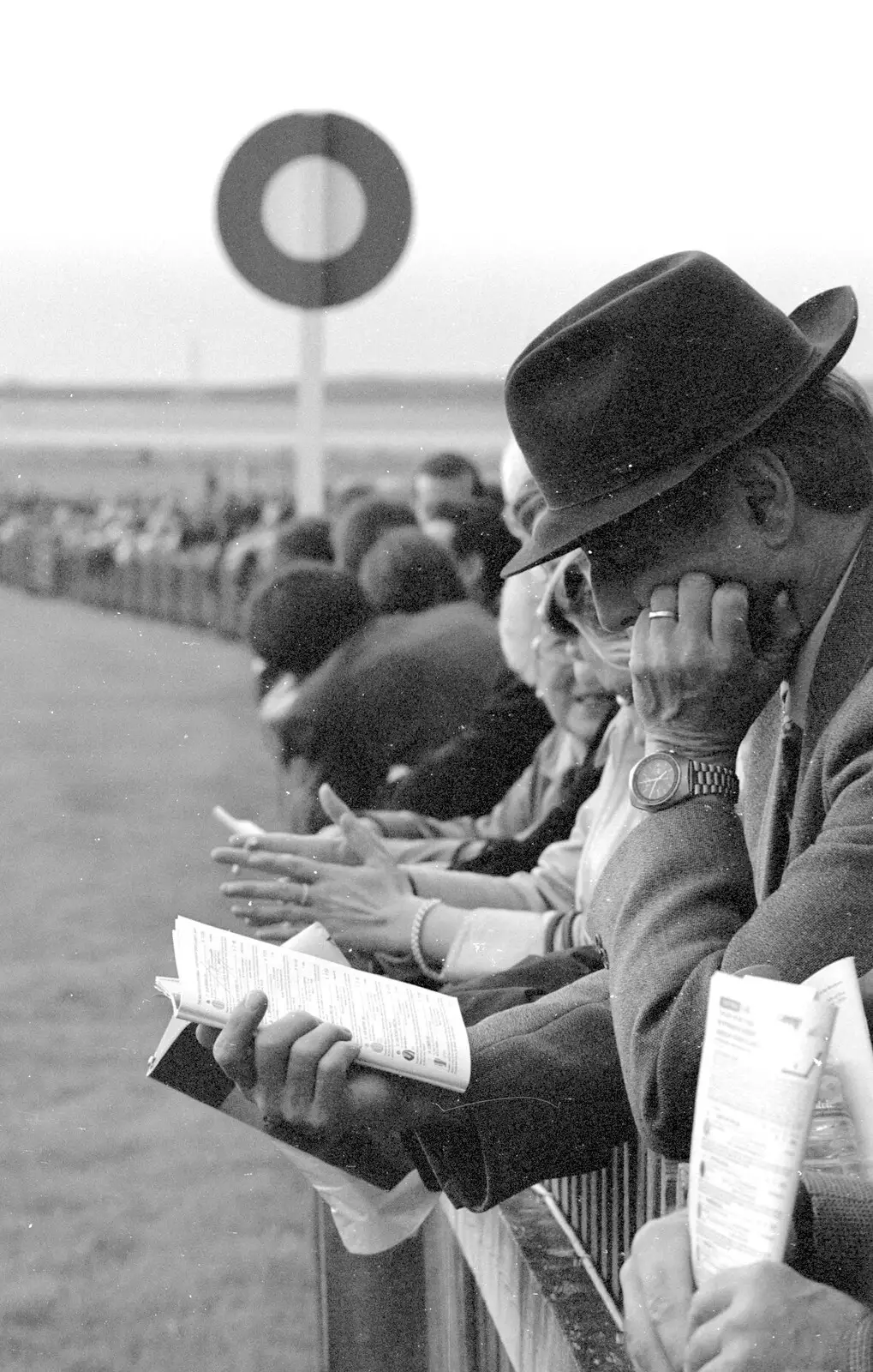 Contemplating the form, from 3G Lab Goes to the Races, Newmarket, Suffolk - 15th July 2001