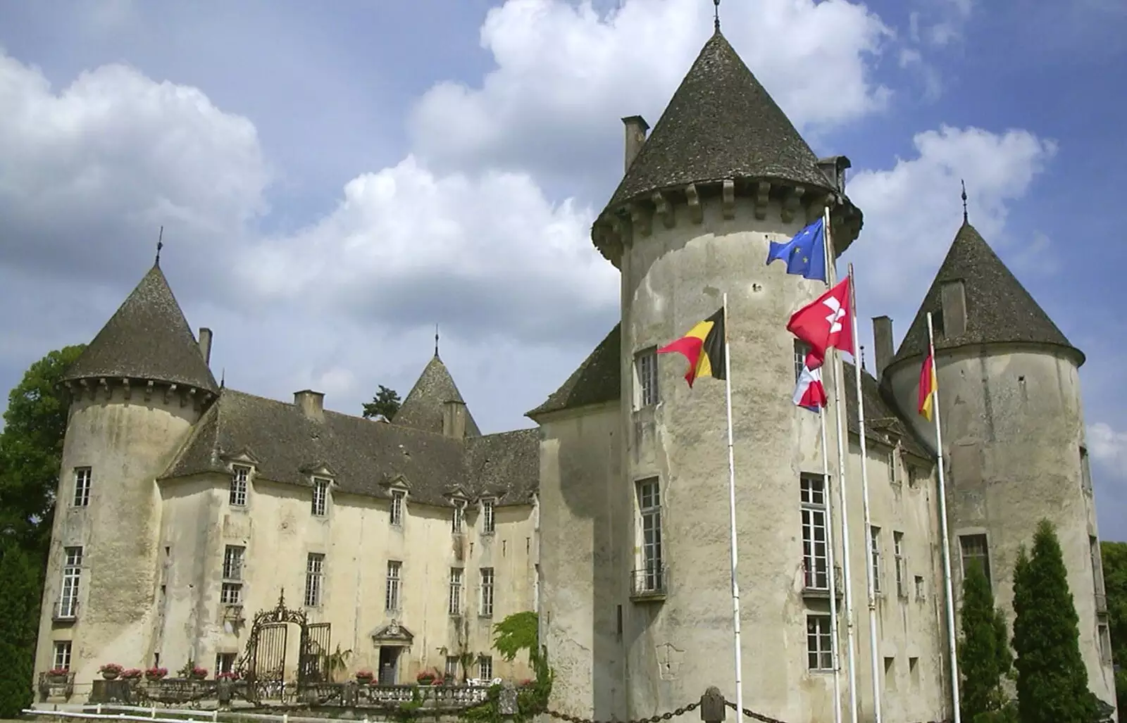 The Chateau de Savigny, from A Short Holiday in Chivres, Burgundy, France - 21st July 2001