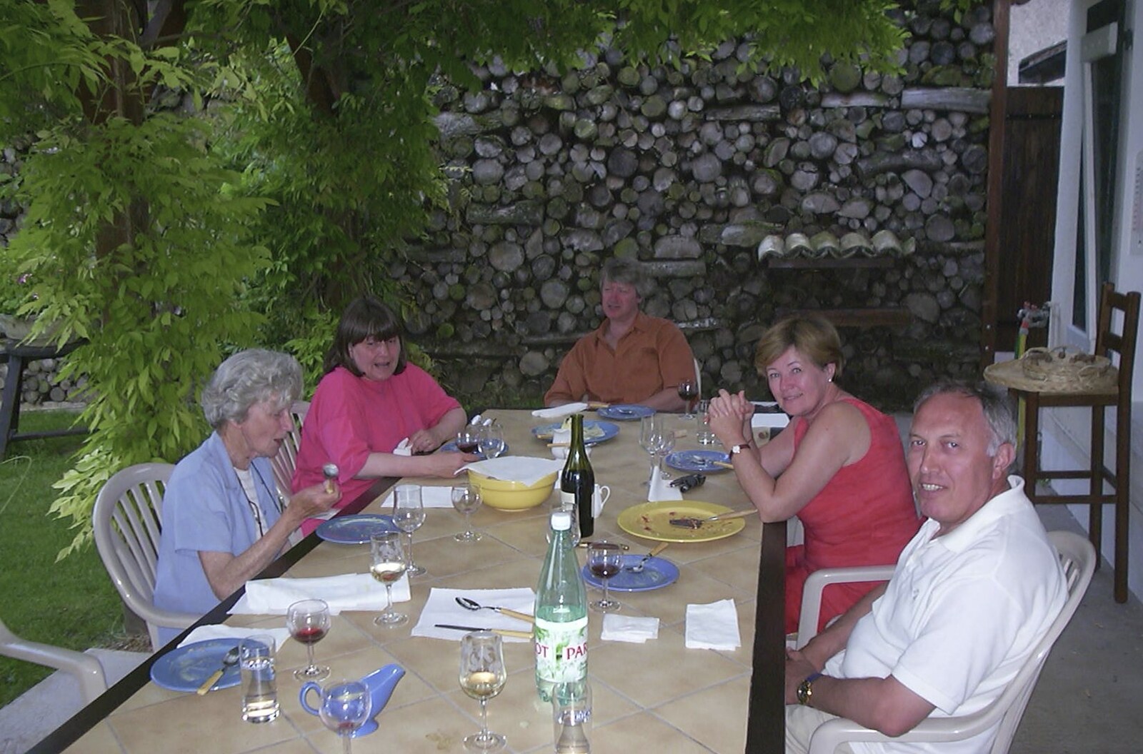Another dinner around the table in the garden from A Short Holiday in Chivres, Burgundy, France - 21st July 2001