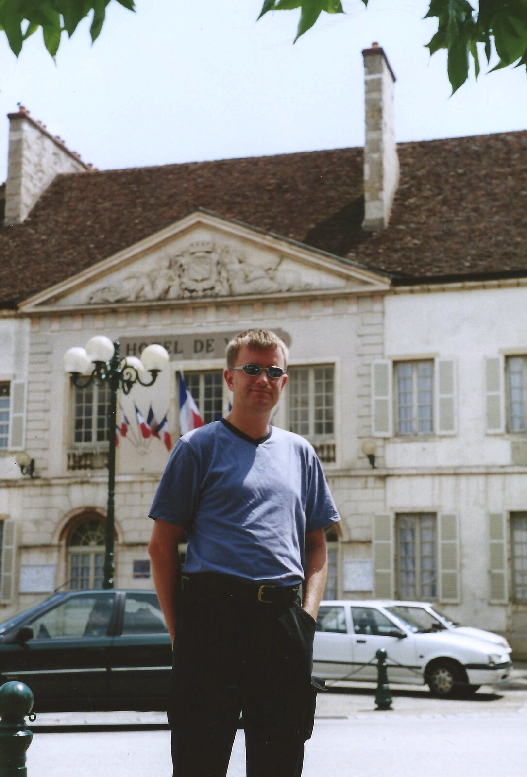 Nosher outside the town hall from A Short Holiday in Chivres, Burgundy, France - 21st July 2001