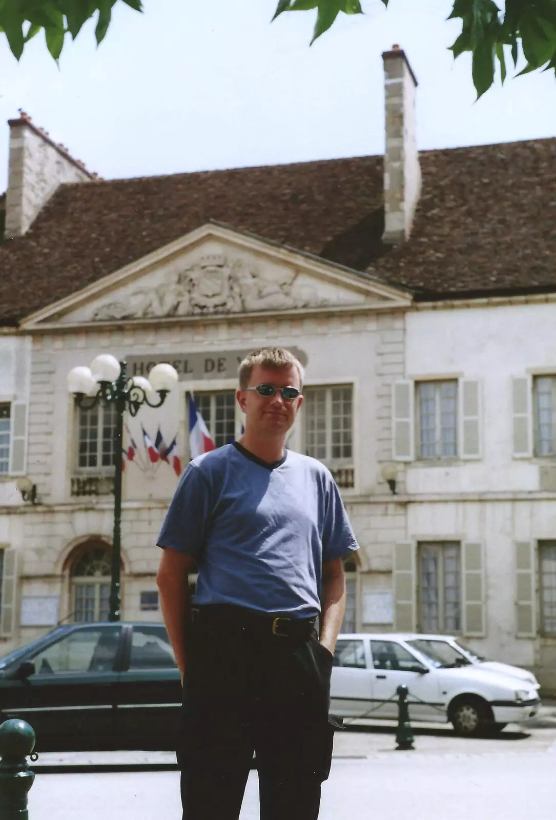 Nosher outside the town hall, from A Short Holiday in Chivres, Burgundy, France - 21st July 2001