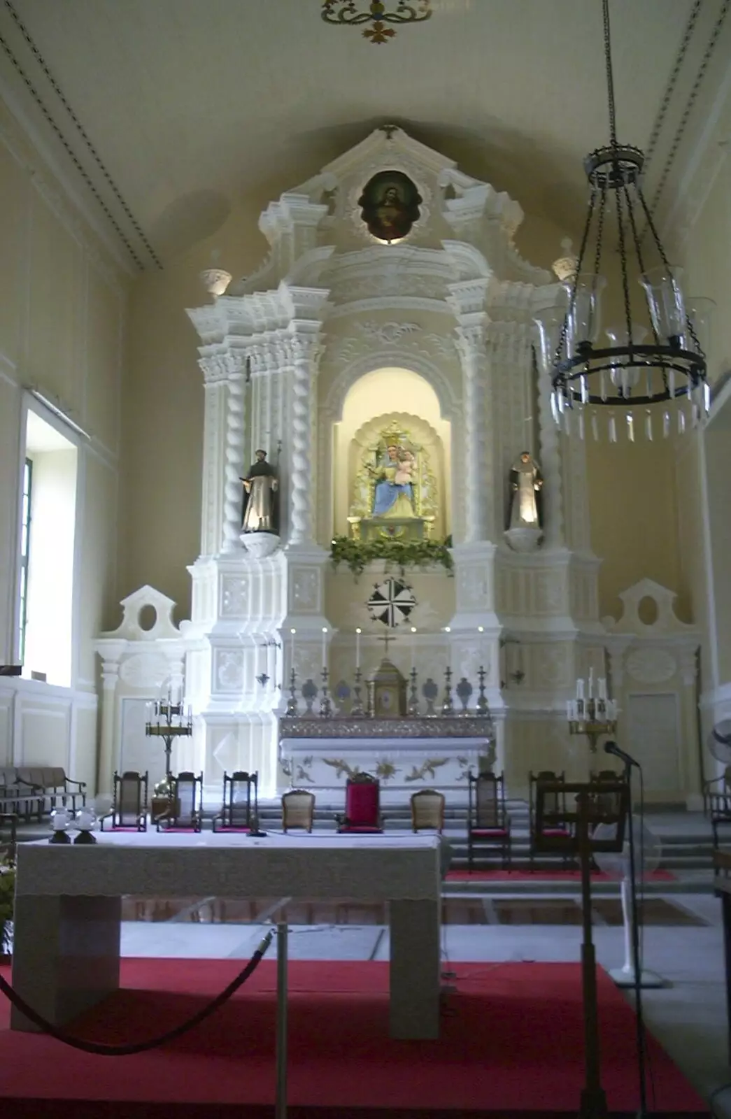 Inside the church, from A Day Trip to Macau, China - 16th August 2001