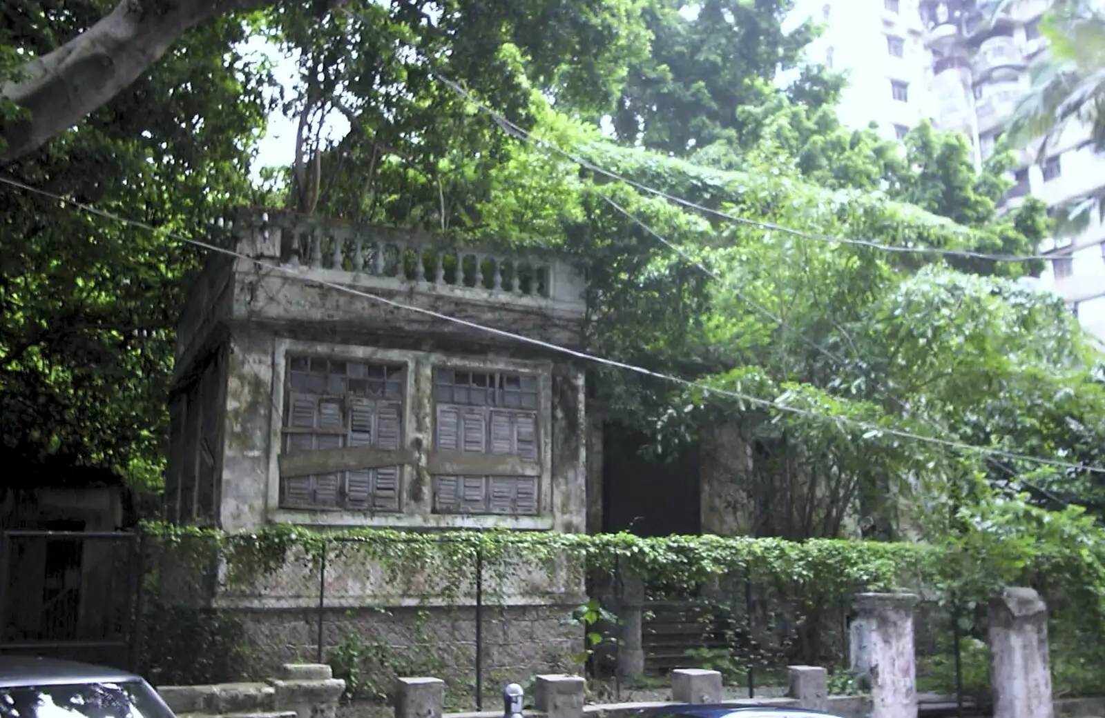 A derelict building, from A Day Trip to Macau, China - 16th August 2001