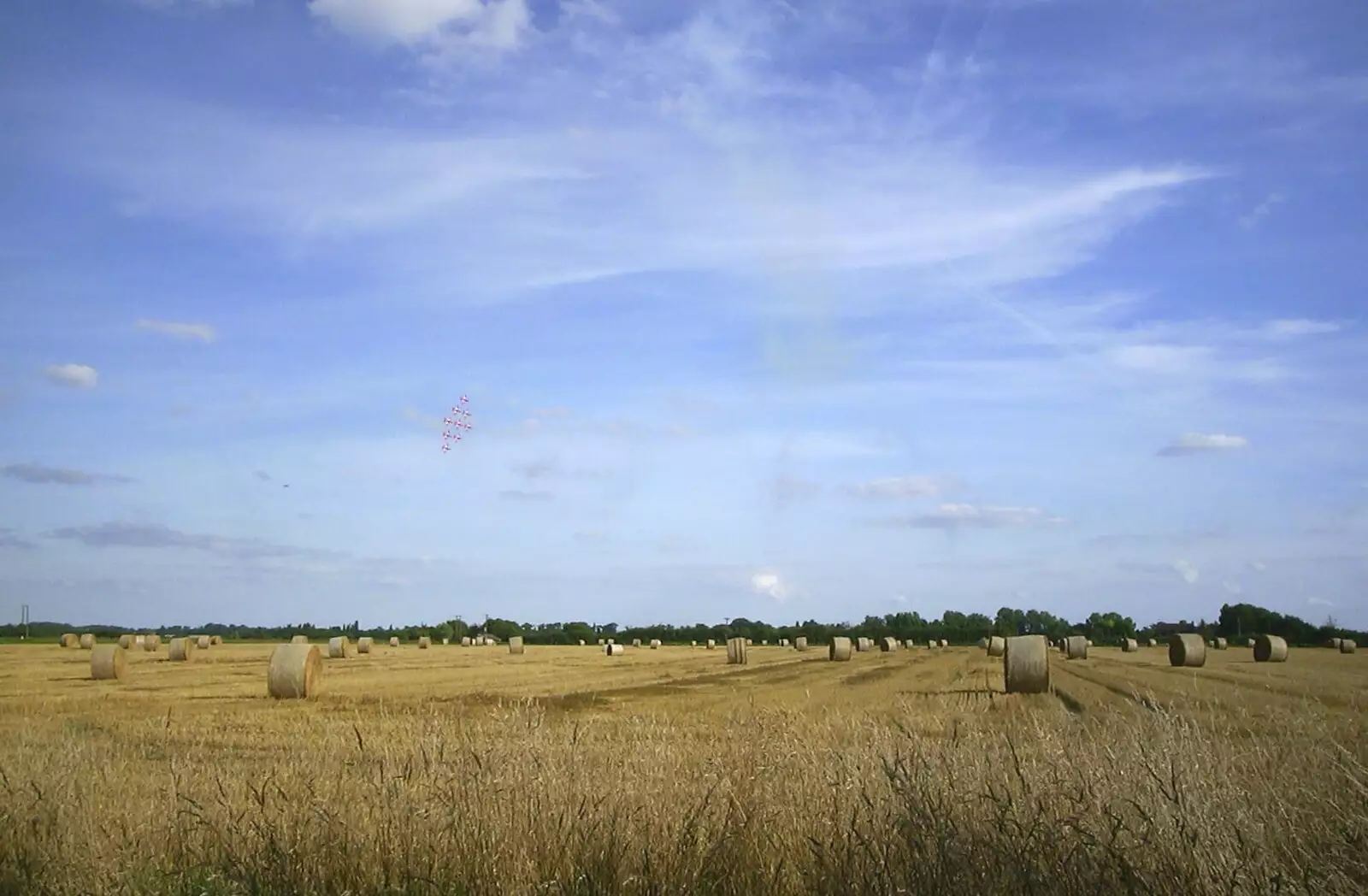 The Red Arrows in a distant Diamond 9 , from 3G Lab Moves Offices, Milton Road, Cambourne and Cambridge - 27th August 2001