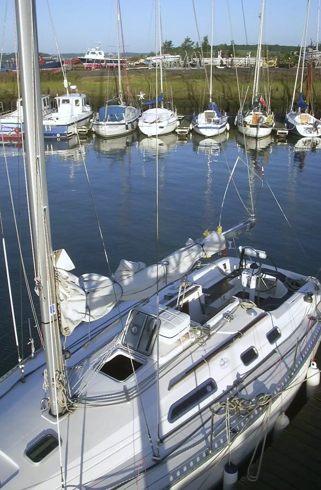 In the marina, from A 3G Lab Sailing Trip, Shotley, Suffolk - 6th September 2001