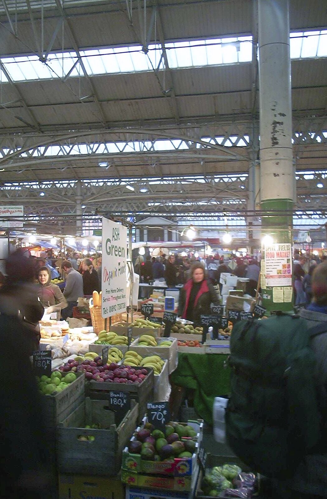 New Spitalfields Market from Sis's Kitchen, Morden, London - 15th November 2001