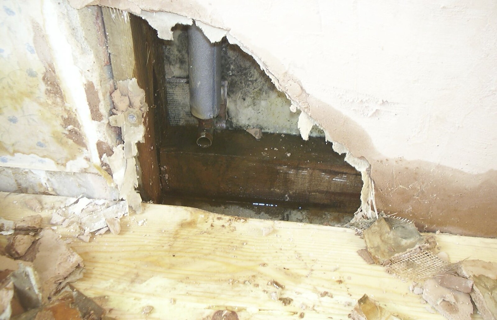 A radiator has been secretly leaking from Bathroom Rebuilding, Brome, Suffolk - 1st February 2002