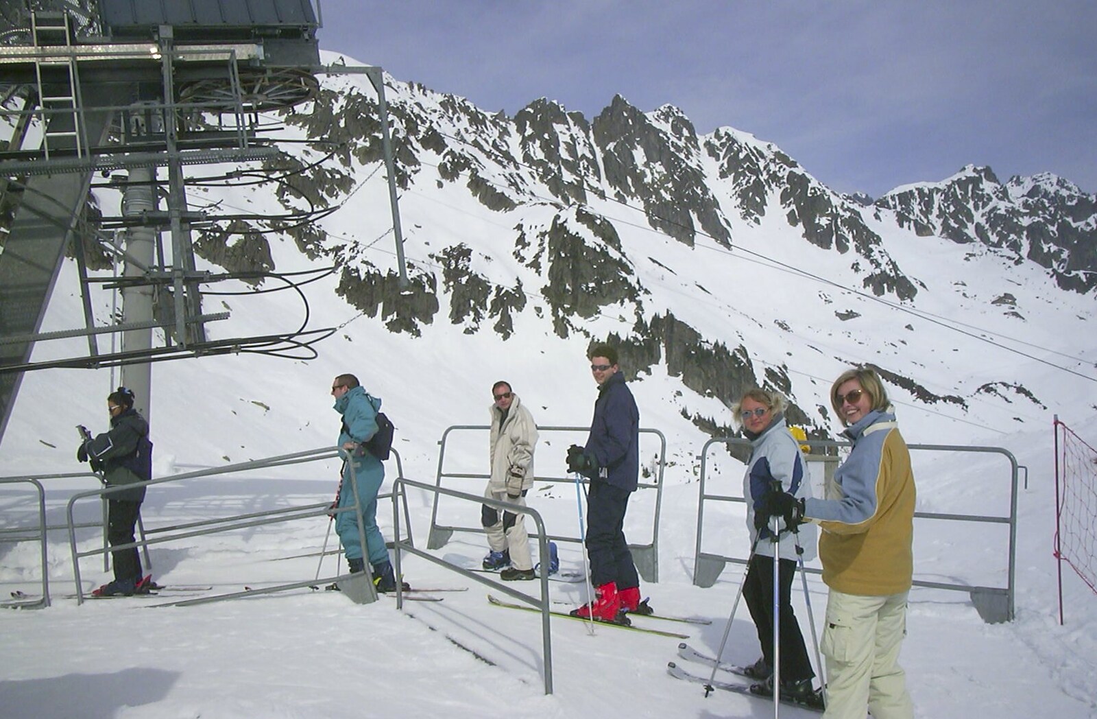 Queueing for the ski-lifts from 3G Lab Goes Skiing In Chamonix, France - 12th March 2002