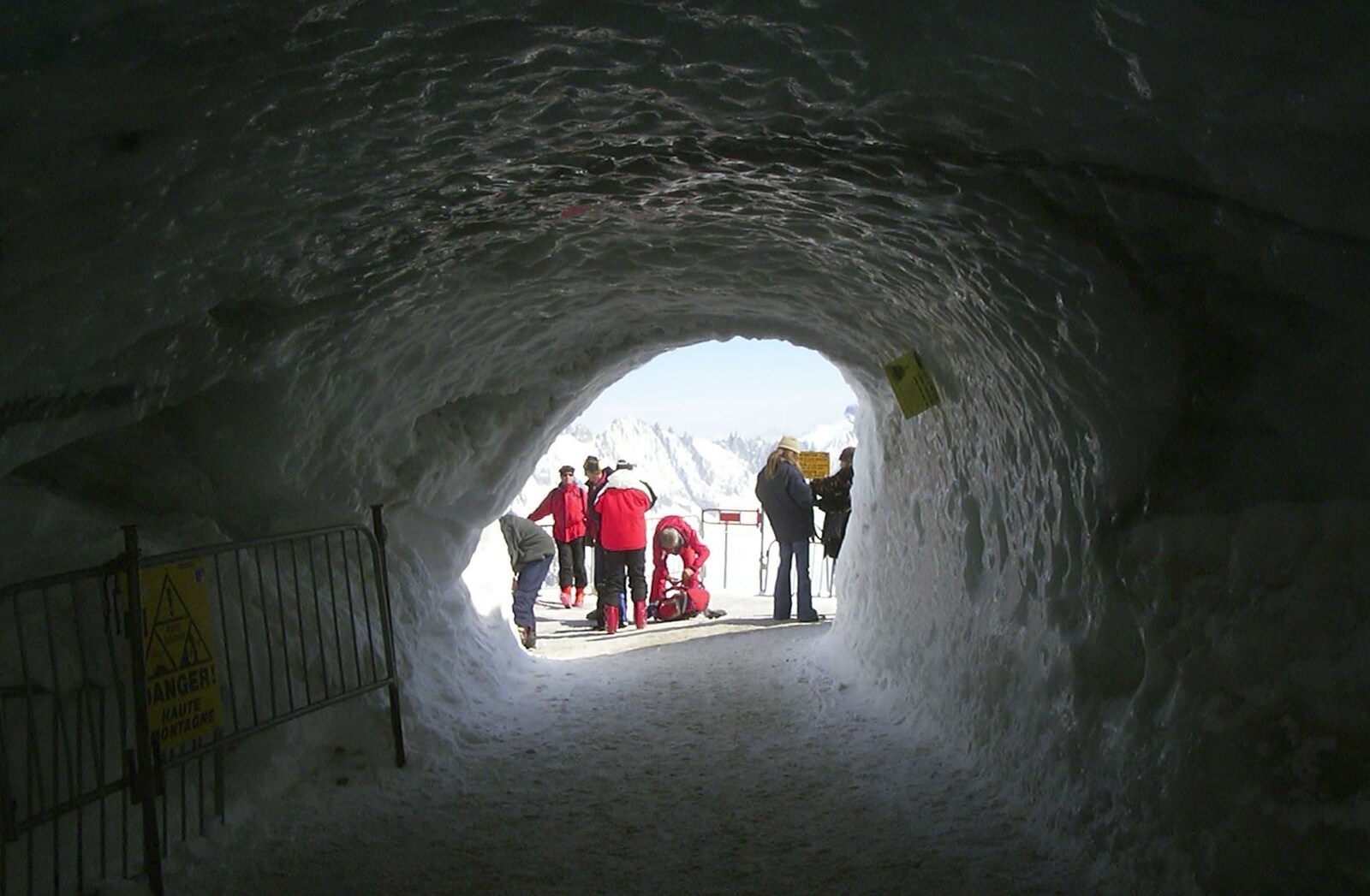 A tunnel out to the Vallée Blanche from 3G Lab Goes Skiing In Chamonix, France - 12th March 2002