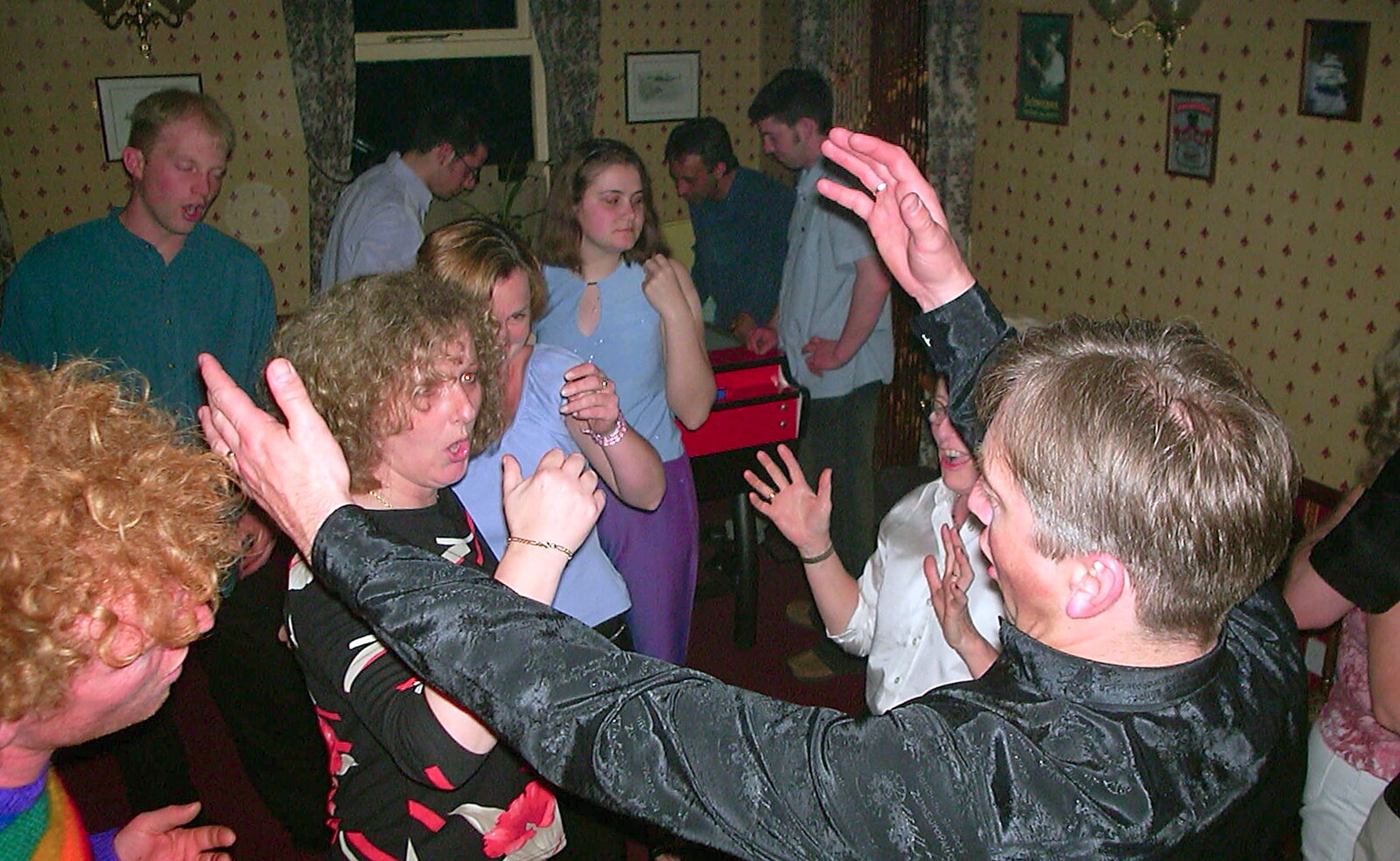 Jenny's 50th at The Swan Inn, Brome, Suffolk - 14th May 2002: It's all going off in the family room