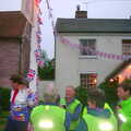 2002 The BSCC outside the Victoria, Earl Soham