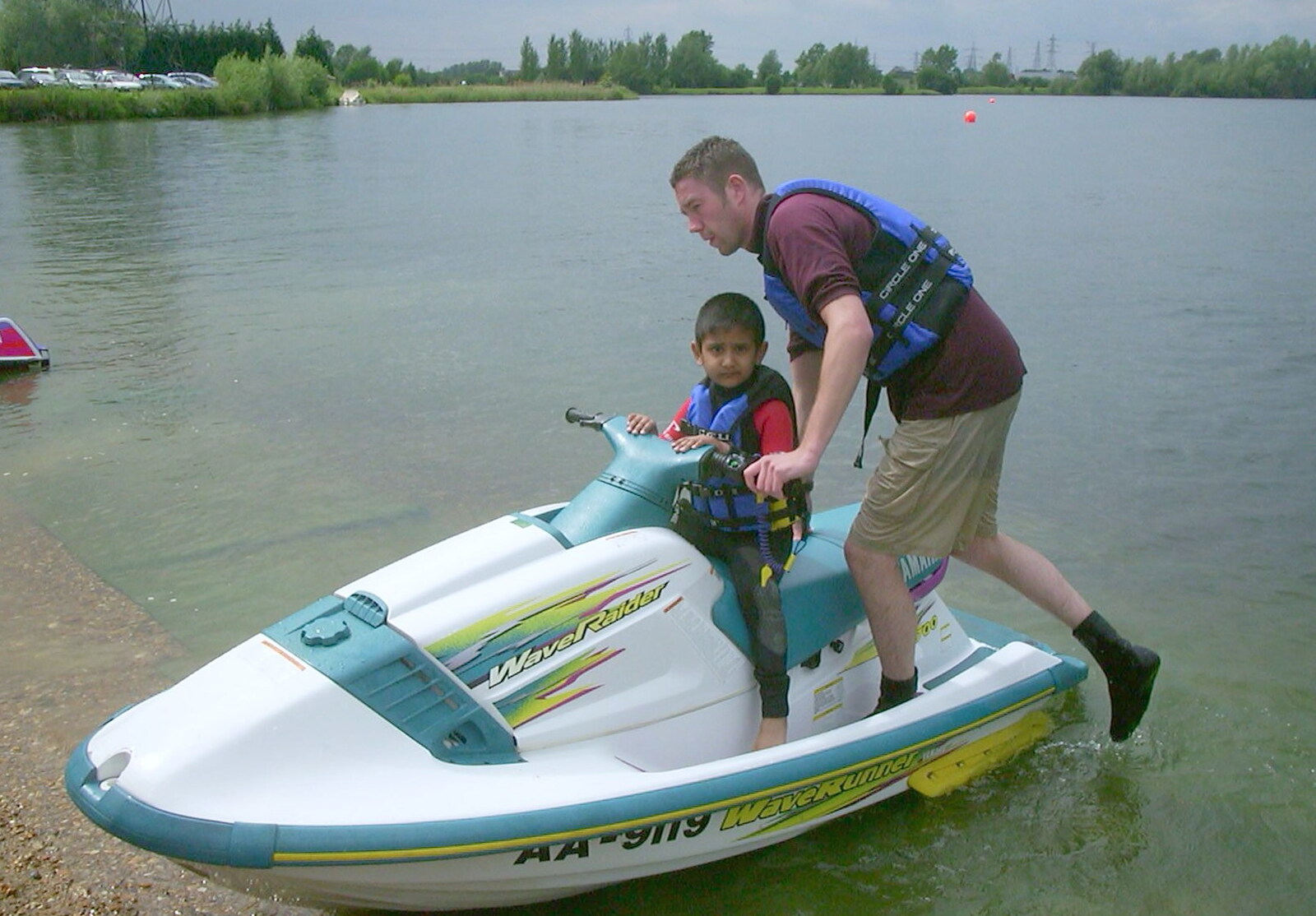 3G Lab Watersports Fun Day, Wyboston, Bedfordshire - 8th June 2002: Bill's boy gets a go on a jet boat