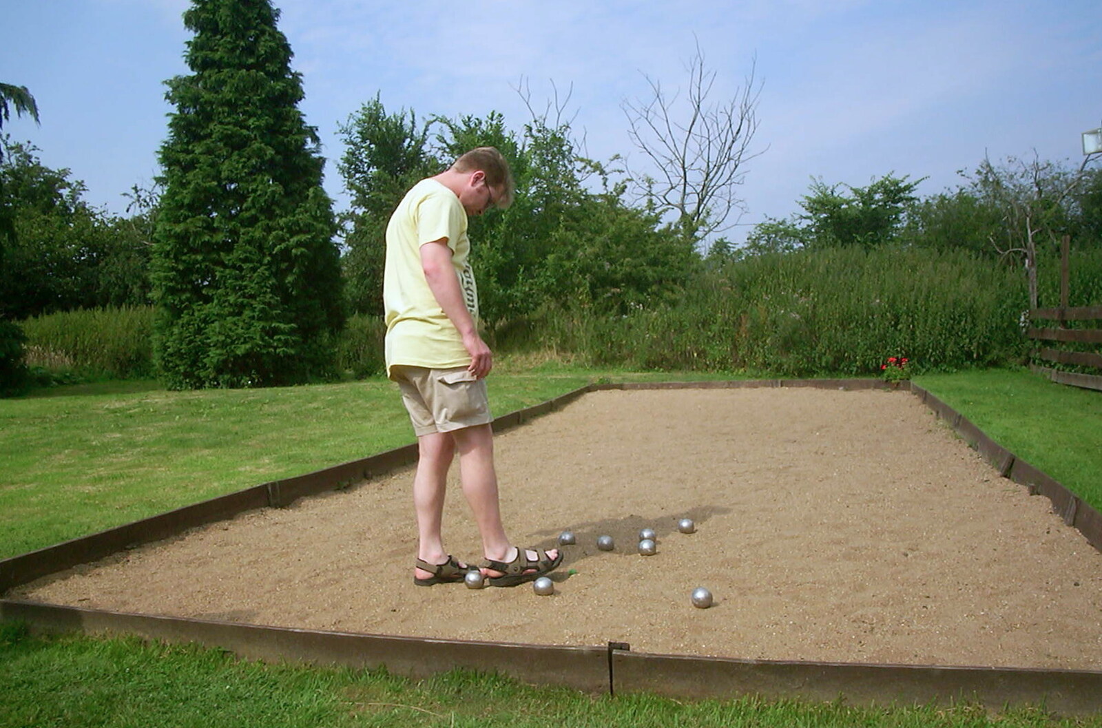 Marc measures out from BSCC Rides, Petanque at the Swan and July Miscellany - 21st July 2002