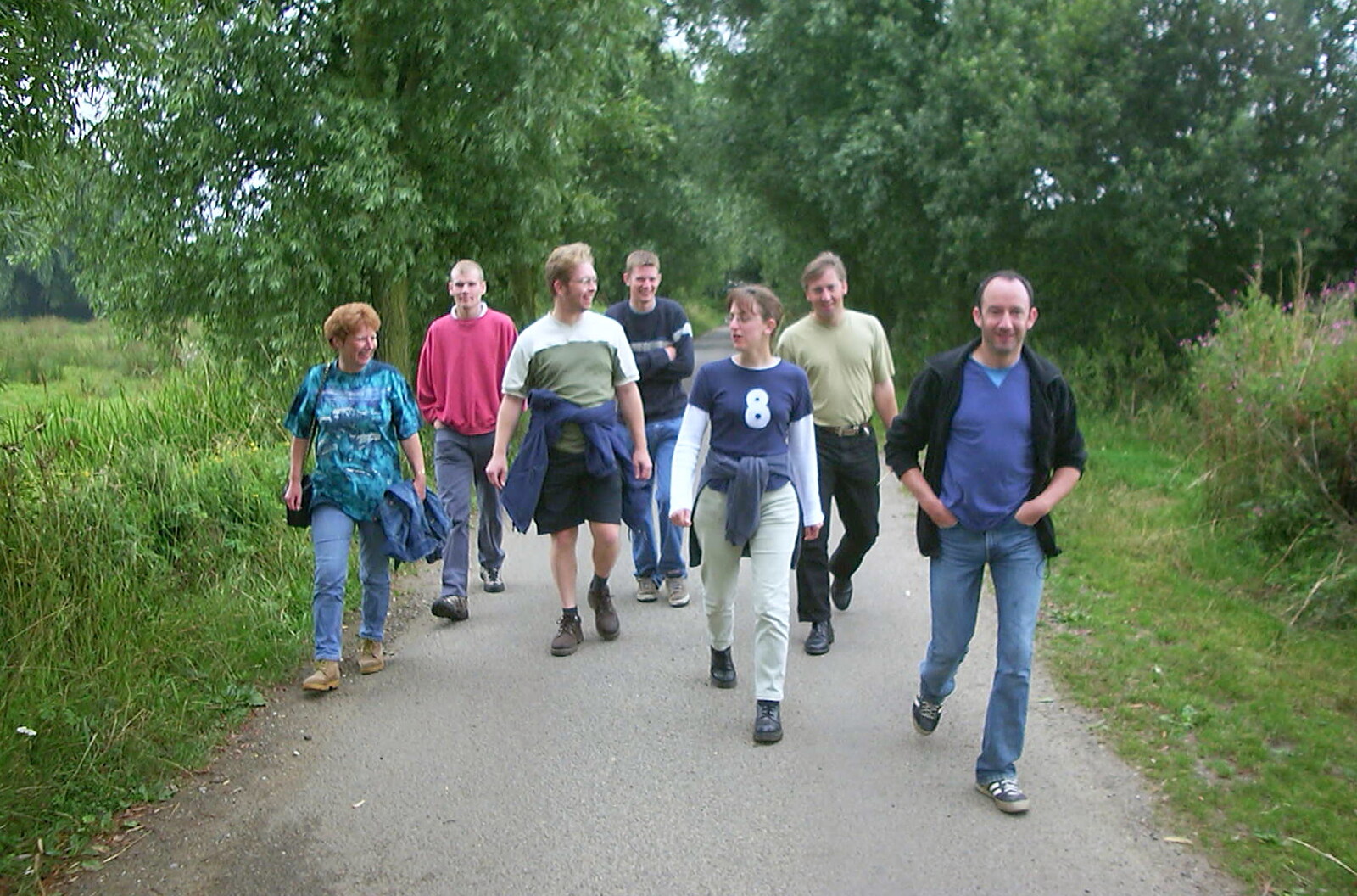 A BSCC Splinter Group Camping Weekend, Theberton, Suffolk - 11th August 2002: Marching about