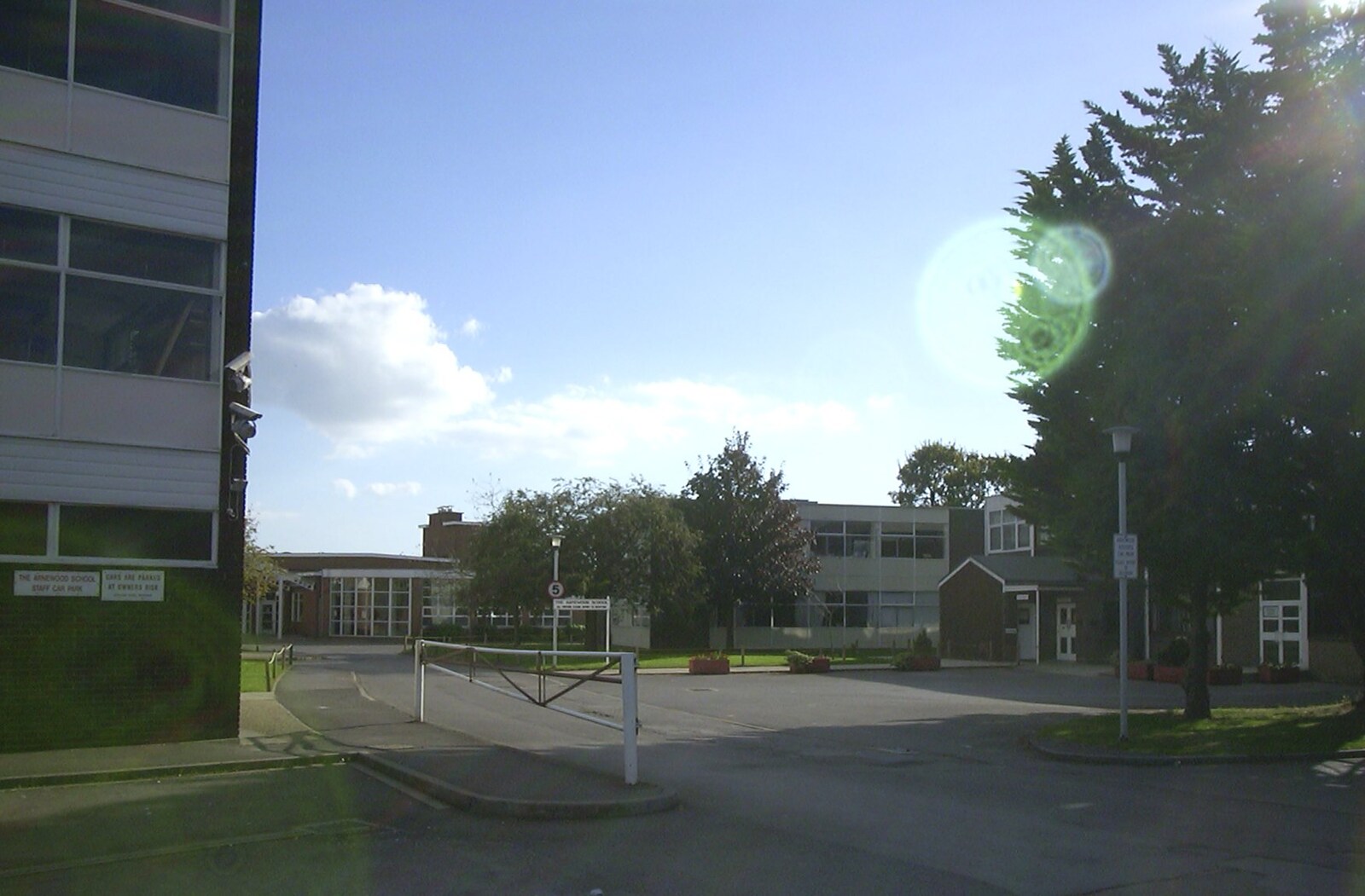 Arnewood School Class of '83 Reunion, Fawcett's Field, New Milton - 2nd November 2002: The ROSLA building, on the right