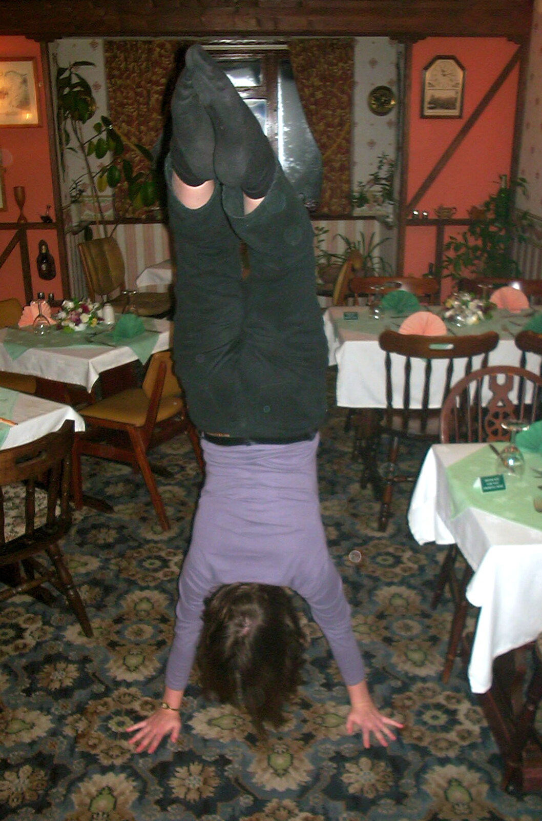 A BSCC Presentation, Brome Swan, Suffolk - 9th November 2002: Claire does a headstand too
