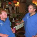 Wavy chats to Nigel, A BSCC Presentation, Brome Swan, Suffolk - 9th November 2002