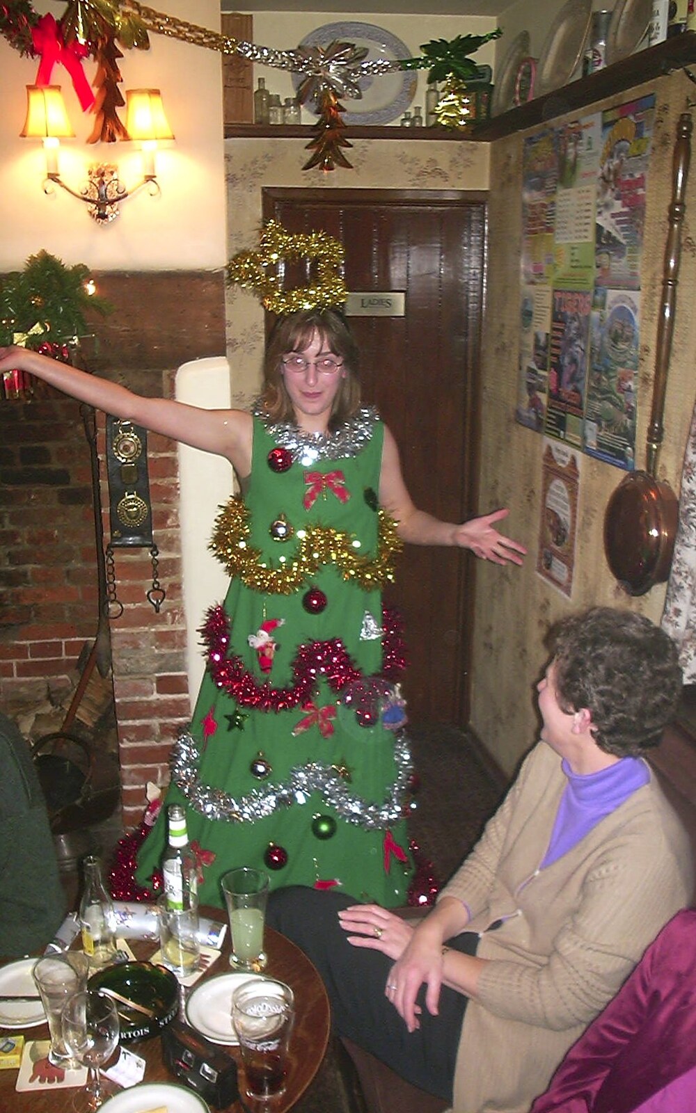 Suey's dressed up as a Christmas tree from Bill's 35th Birthday, The Swan Inn, Brome - 14th December 2002
