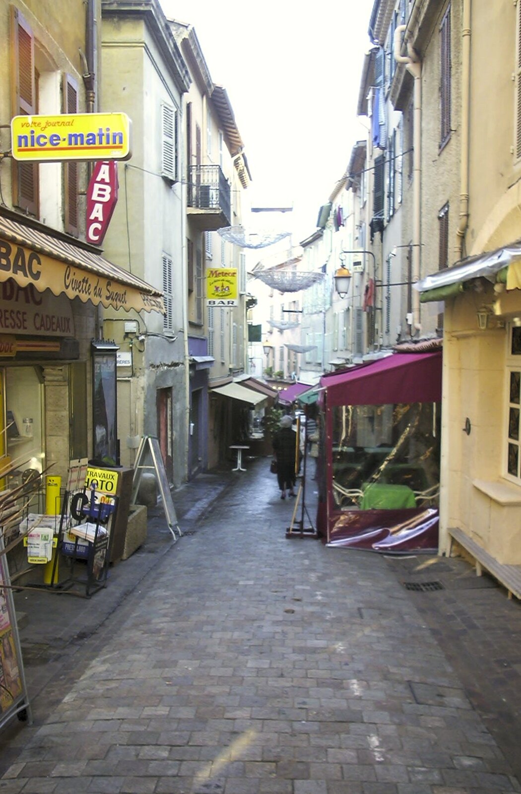 Cannes back-street from 3G Lab at the 3GSM Conference, Cannes, France - 17th February 2003