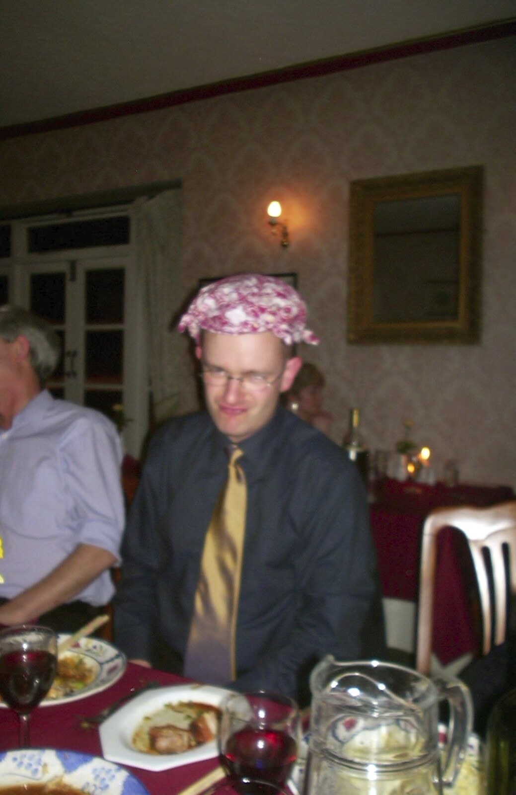 Nosher does the serviette thing from Anne's Satis House Night, Yoxford, Suffolk - 11th March 2003