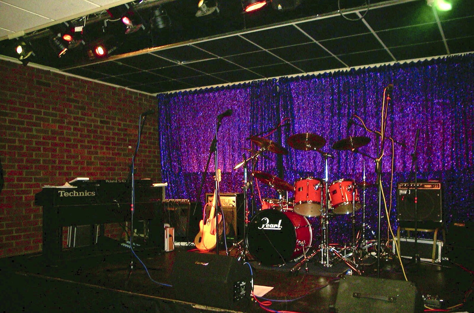 The stage is set at the Park Hotel from The BBs at Eye Town Hall, Eye, Suffolk - 21st March 2003