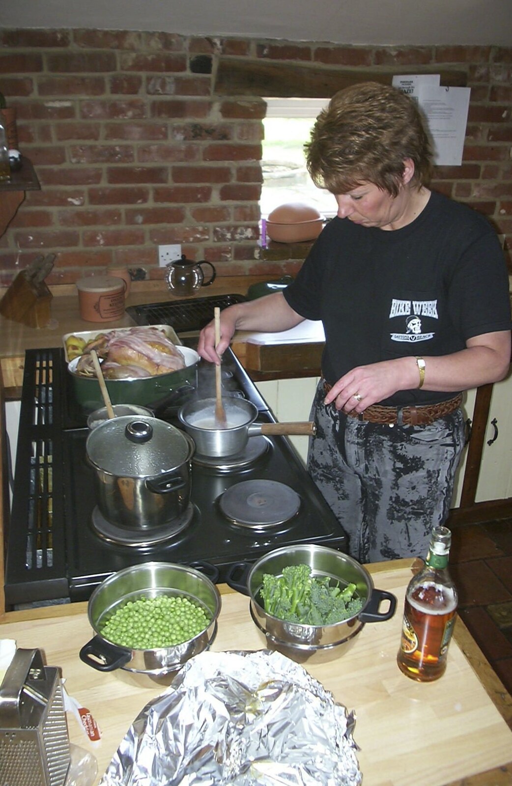 Carolyn on Sunday, Wymondham, Norfolk - 23rd March 2003: Jenny's on sauce duty