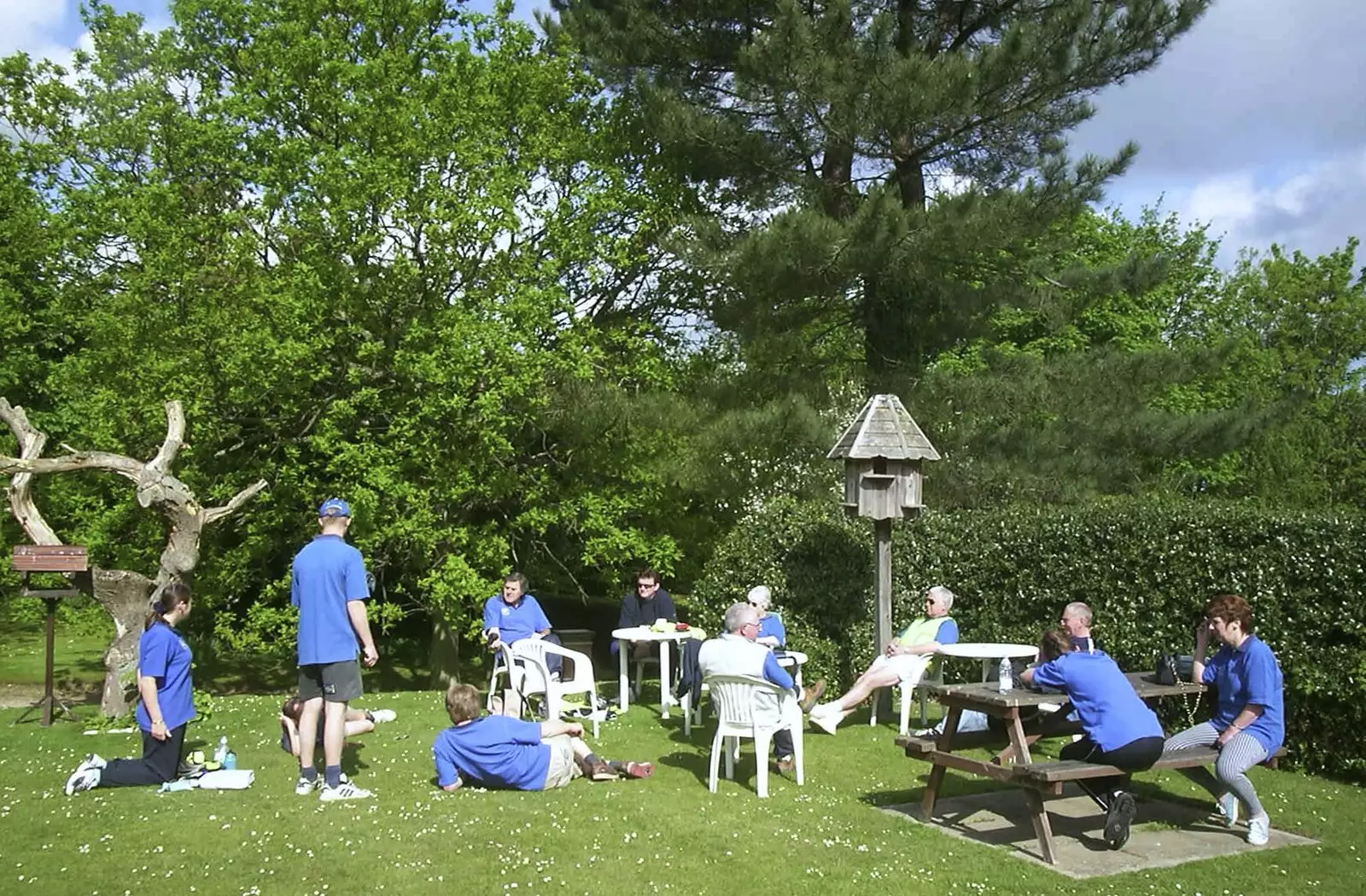 The gang in the garden, from The BSCC Bike Ride Weekend, Kelling, Norfolk - 9th May 2003