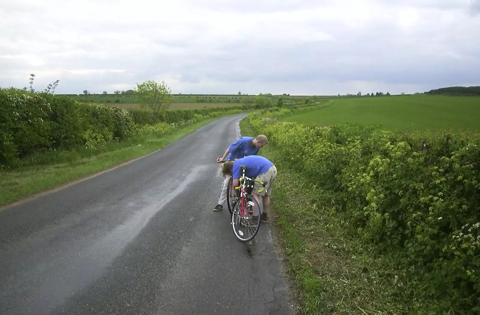 Marc has a mechanical moment, from The BSCC Bike Ride Weekend, Kelling, Norfolk - 9th May 2003