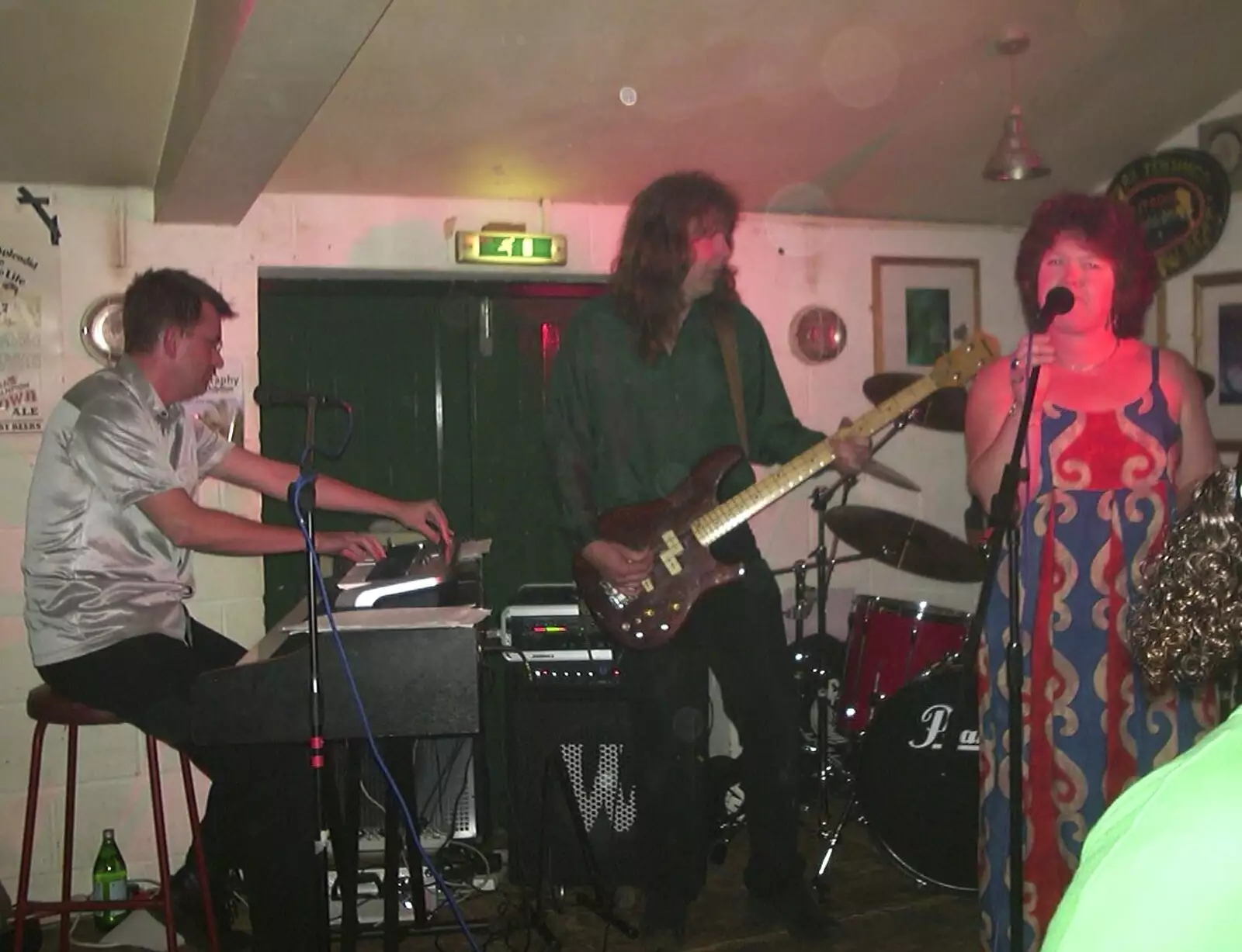 Nosher, Max and Jo in action, from The BBs at the Cider Shed, Banham, Norfolk - 23rd June 2003