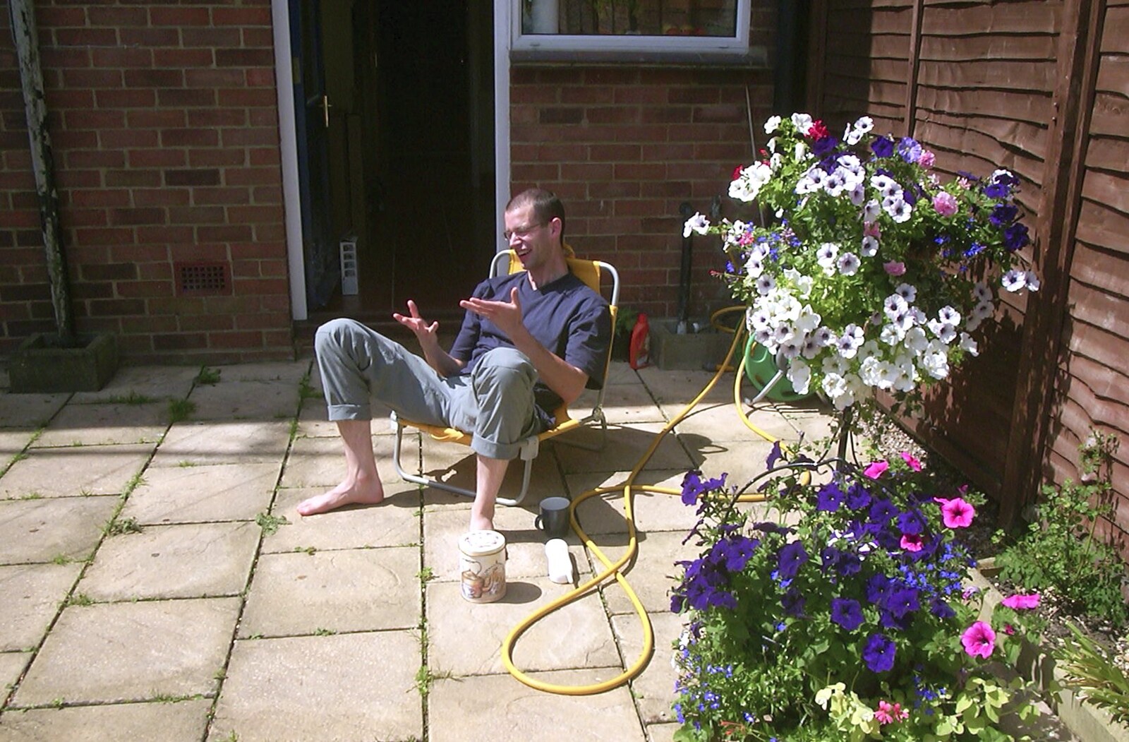 Steve Ridley in his garden from 3G Lab at Henry's and a Barbeque, Brome, Suffolk - 21st June 2003