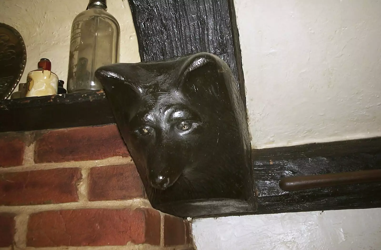 The slightly-spooky wooden fox head, with LED eyes, from A BSCC Camping Trip to the Fox Inn, Shadingfield, Suffolk - 9th August 2003