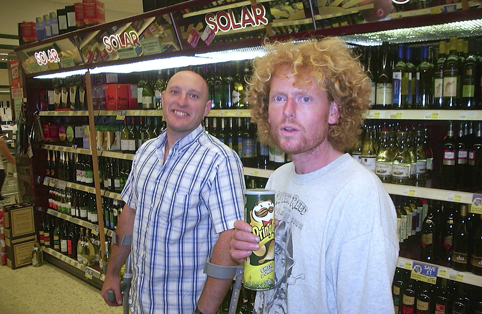The BSCC At Wortham, and Fish and Chips on the Beach, Aldeburgh, Suffolk - 12th September 2003: Gov and Wavy in the booze section