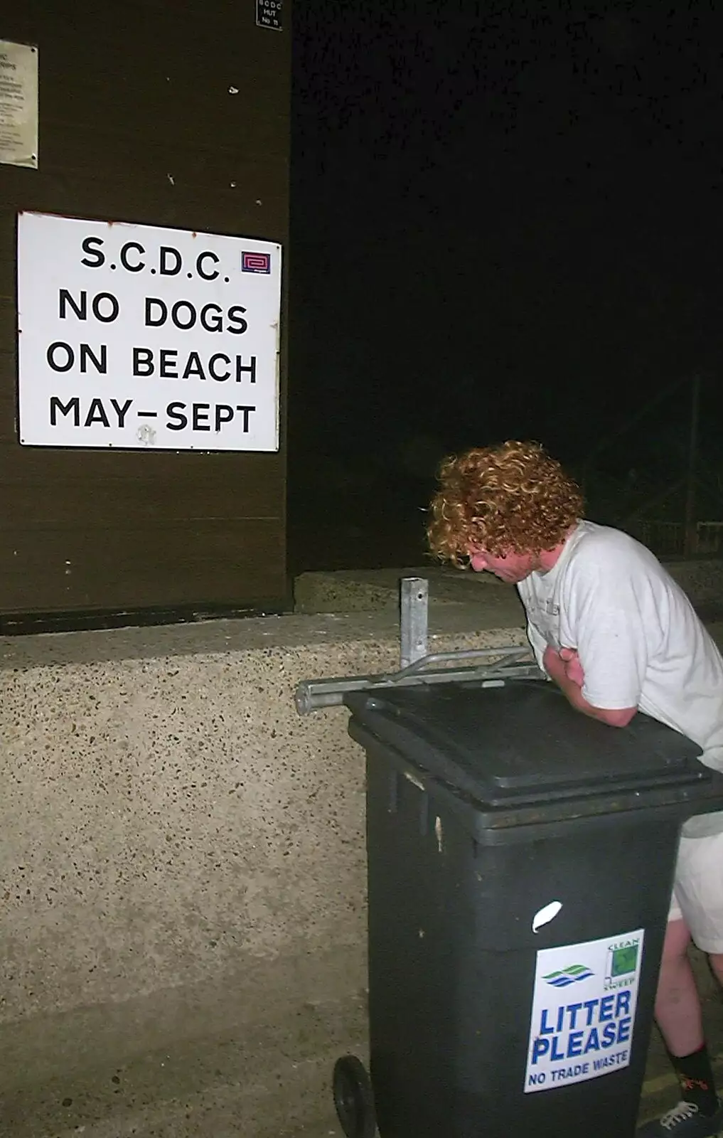 Wavy finds a handy bin to prop him up, from Fish and Chips on the Beach, Aldeburgh, Suffolk - 12th September 2003