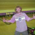 A Spot of Ten Pin Bowling, Norwich, Norfolk - 13th September 2003, Wavy gives it the thumbs up