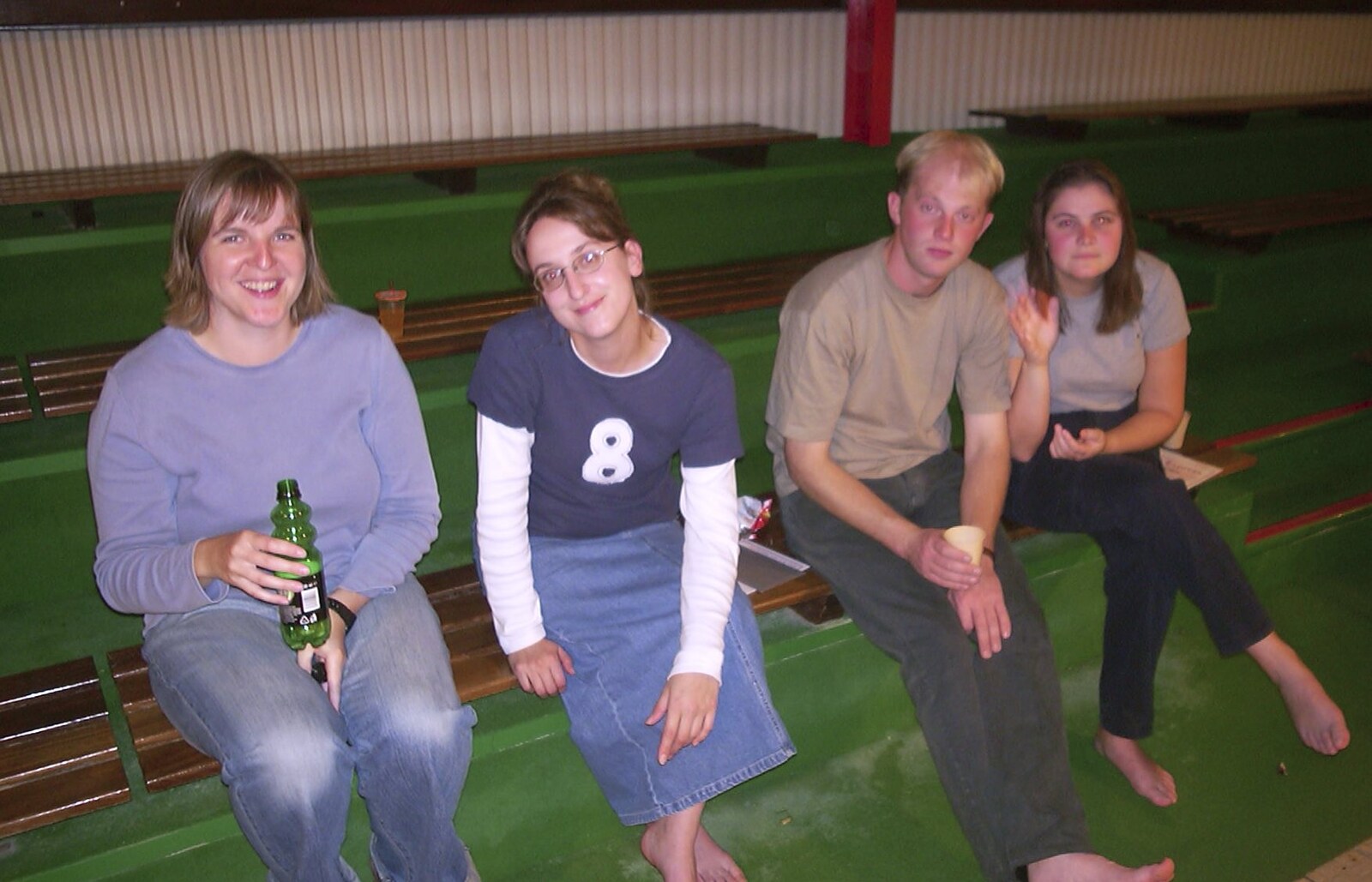 A Sponsored Swim, House Repairs and CISU at the Social Club, Brome, Diss and Ipswich - 5th October 2003: Sarah, Suey, Paul and Claire watch from the sidelines