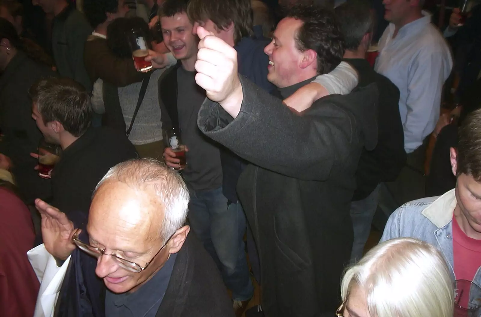 Heaving crowds, from The Brome Swan at the Norwich Beer Festival, St. Andrew's Hall, Norwich - 29th October 2003