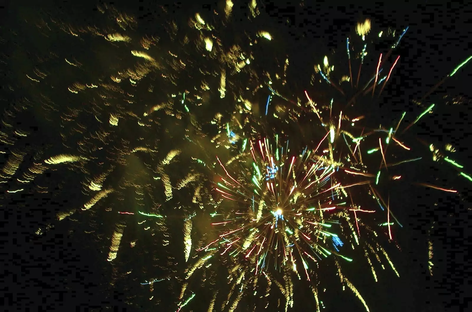 A yellow and blue explosion, from Fireworks and Fairgrounds with Mikey P, Fair Green, Diss, Norfolk - 5th November 2003