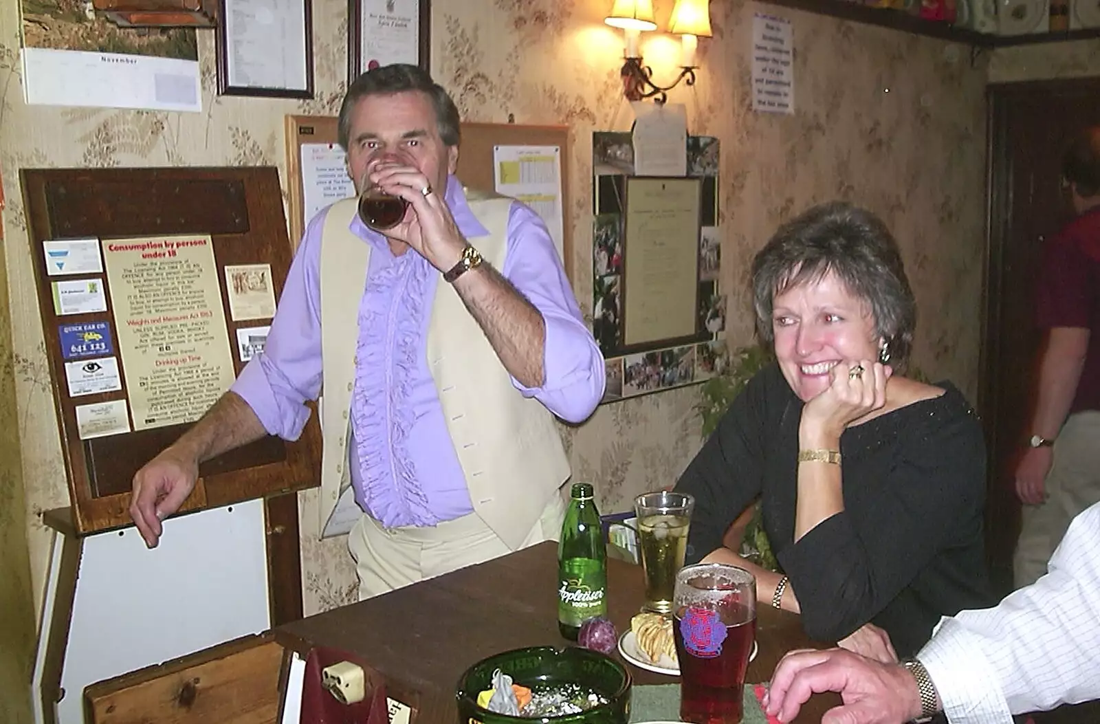 Alan's got his big frilly shirt on, from Twenty Years at The Swan Inn, Brome, Suffolk - 15th November 2003