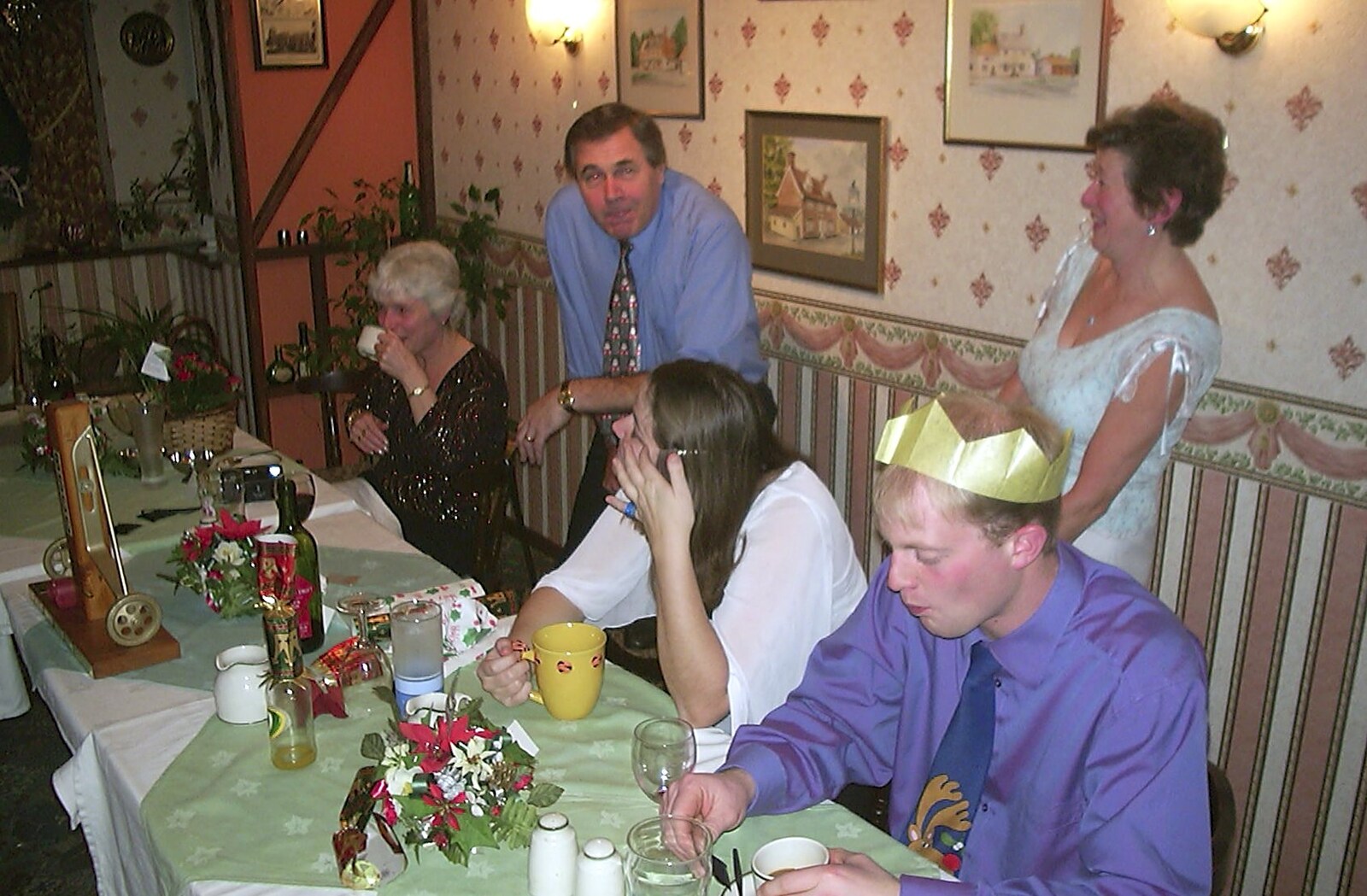 Alan does a speech from The BSCC Christmas Dinner, The Swan Inn, Brome, Suffolk  - 6th December 2003