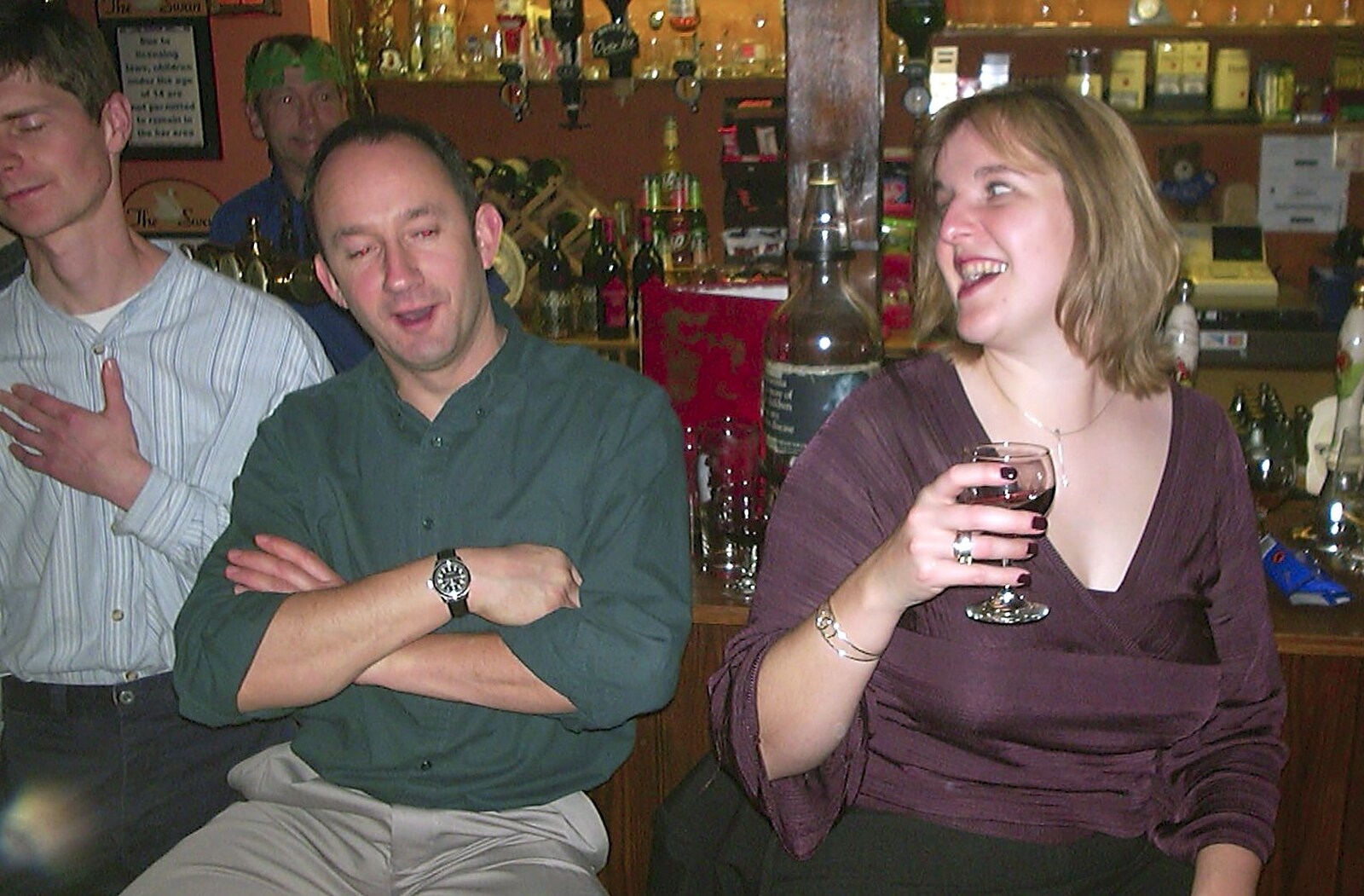 The BSCC Christmas Dinner, The Swan Inn, Brome, Suffolk  - 6th December 2003: DH and Sarah at the bar