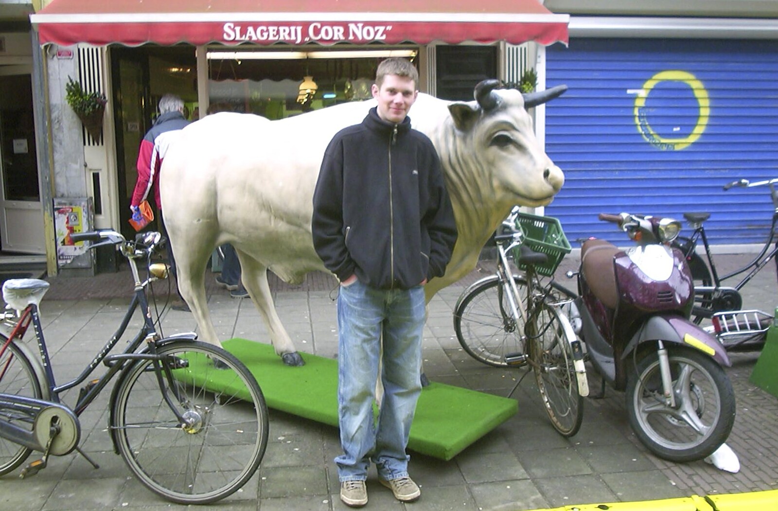 We find another cow from Anne Frank, Markets and Mikey-P's Stag Do, Amsterdam, Netherlands - 6th March 2004