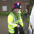 Gov's got a parrot hat on, The BSCC Annual Bike Ride, Lenham, Kent - 8th May 2004