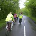 The bikes get going again, The BSCC Annual Bike Ride, Lenham, Kent - 8th May 2004