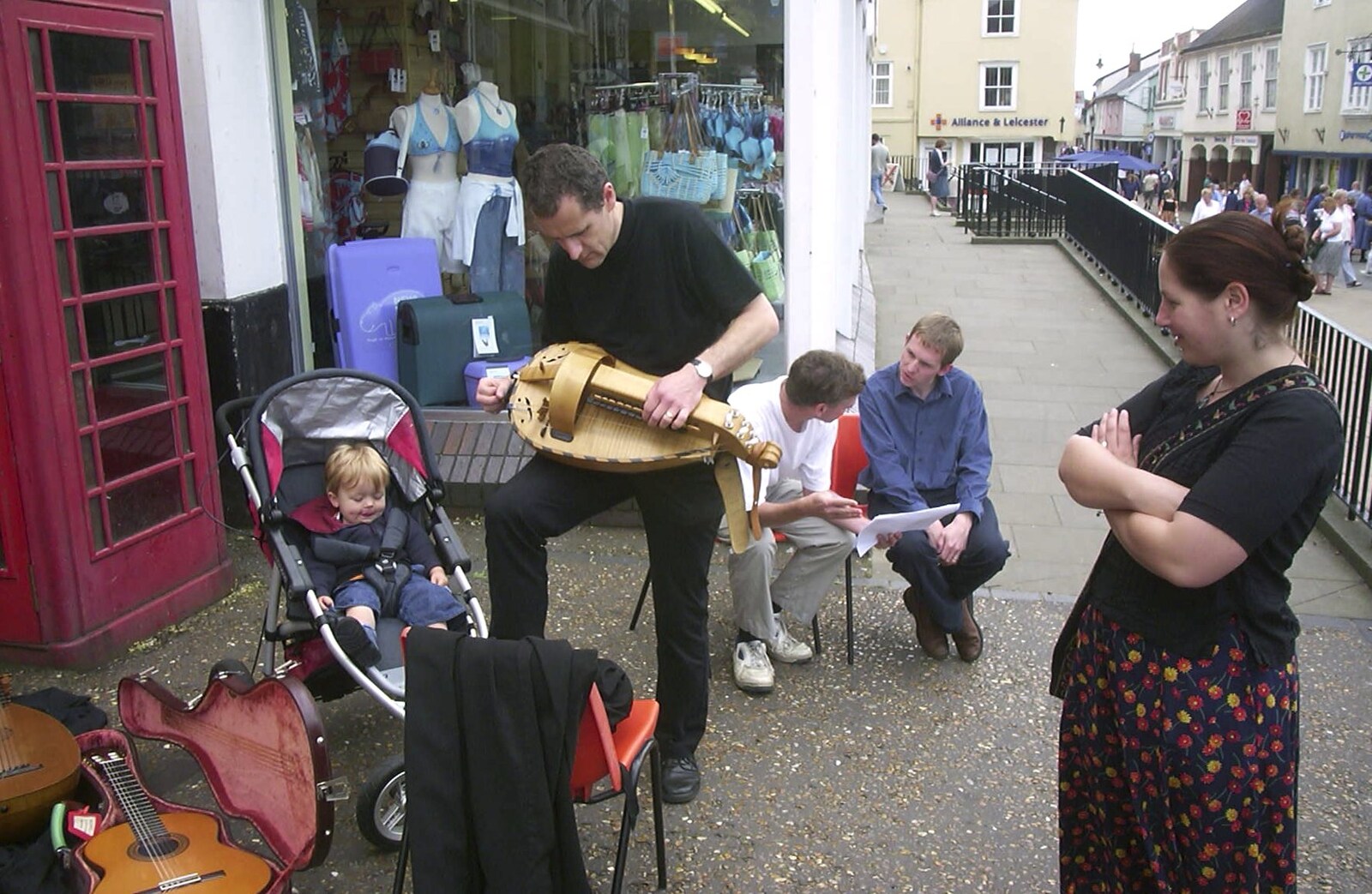 The hurdy-gurdy man has a spin from Andrey Leaves Trigenix, More Skelton Festival and a Transit of Venus, Cambridge and Diss - 4th June 2004